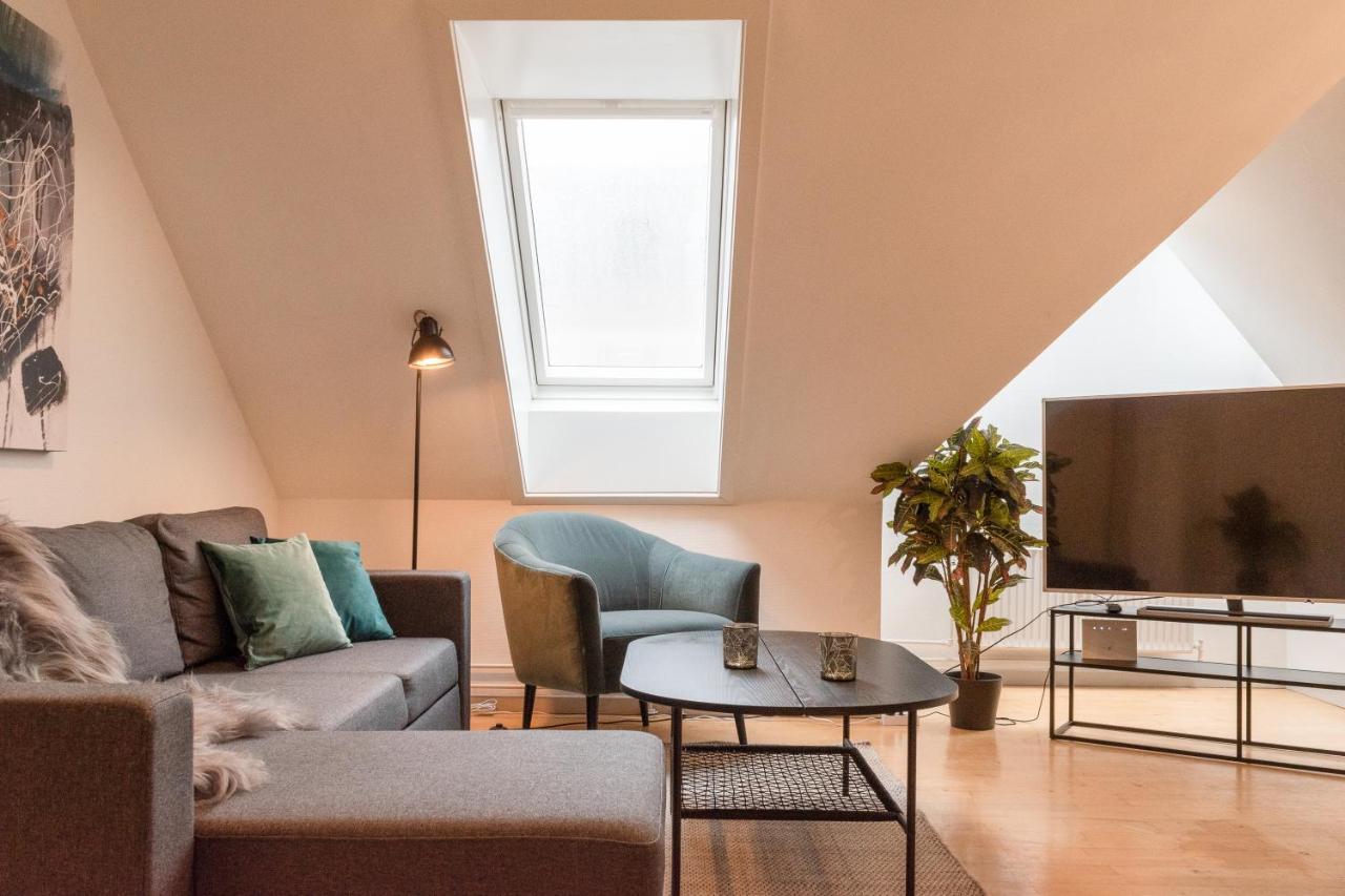 Hyggelig 2-Bedroom Apartment In The Center Of Arhus Bagian luar foto