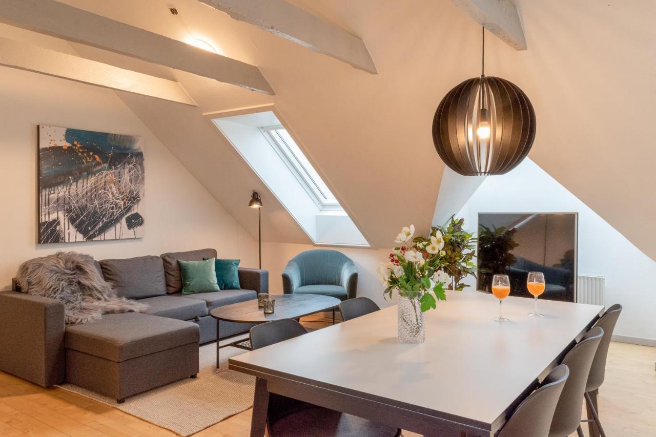 Hyggelig 2-Bedroom Apartment In The Center Of Arhus Bagian luar foto