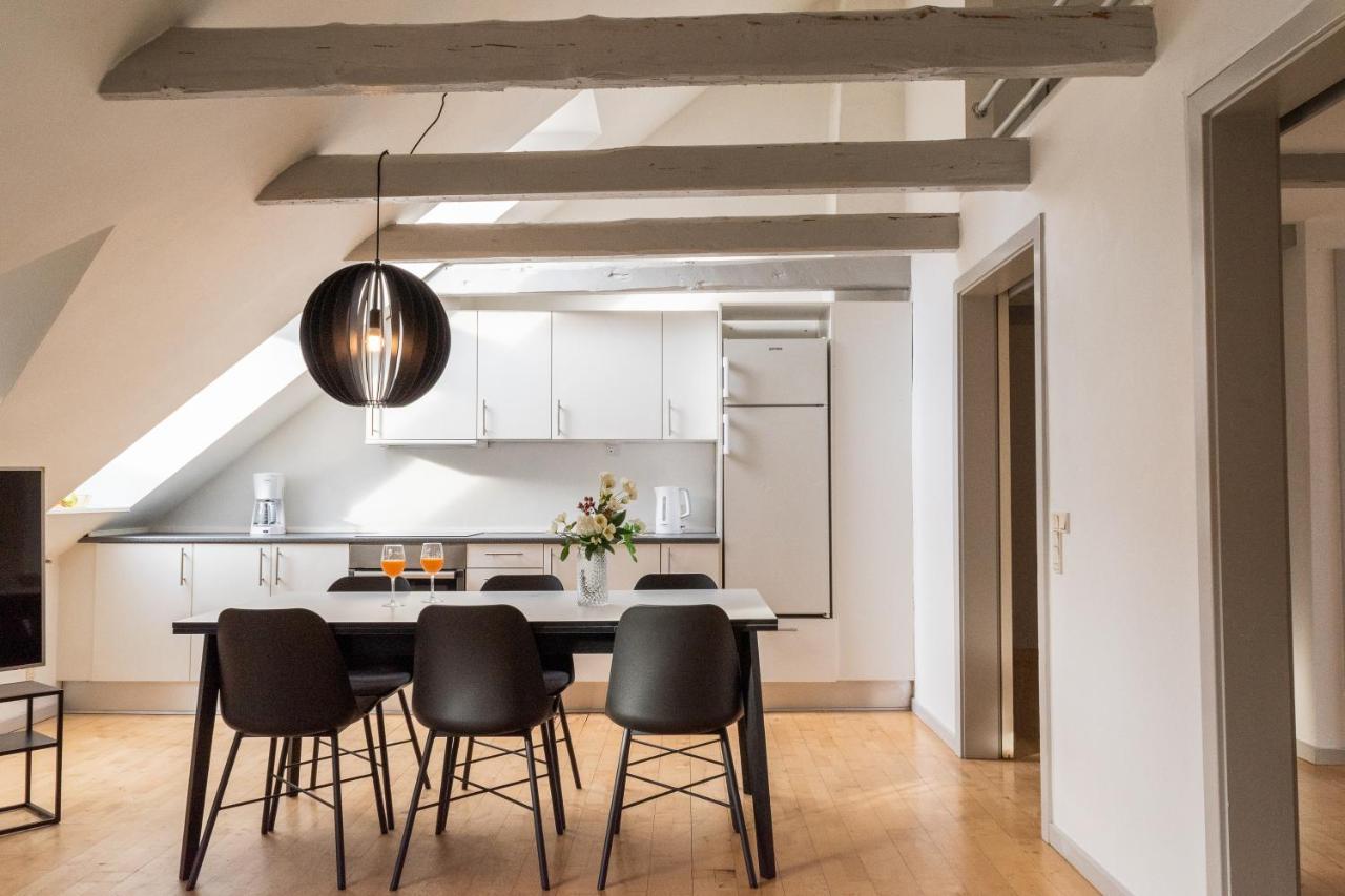 Hyggelig 2-Bedroom Apartment In The Center Of Arhus Bagian luar foto